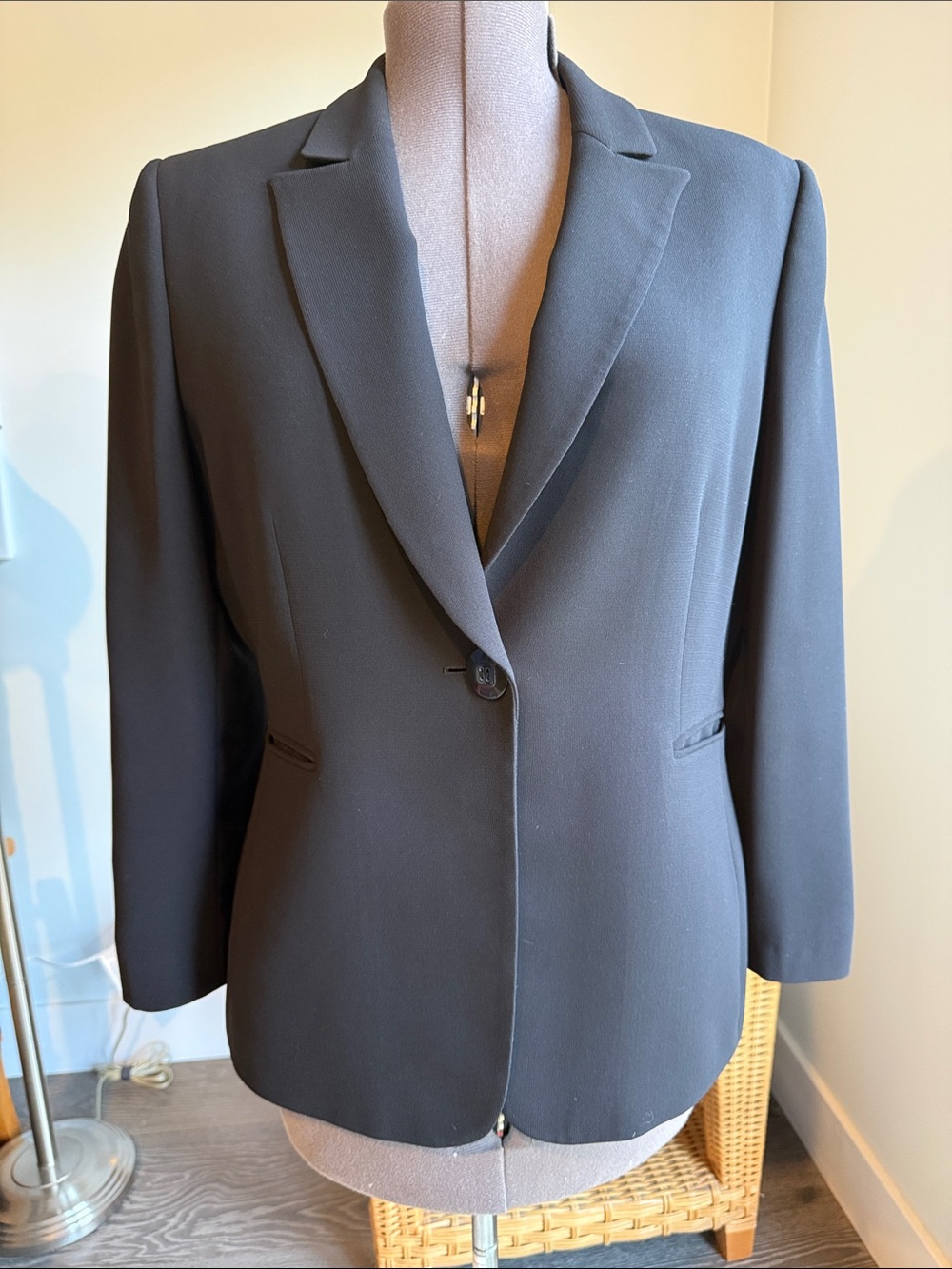 Tahari ASL Women's Black Single-Button Tailored Blazer